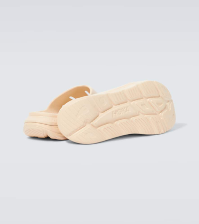 Hoka Gender Inclusive Ora Recovery Slide 3 Sandal In Neutral
