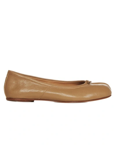 Shop Maison Margiela Vintage Camel Leather Ballet Flats In Brown