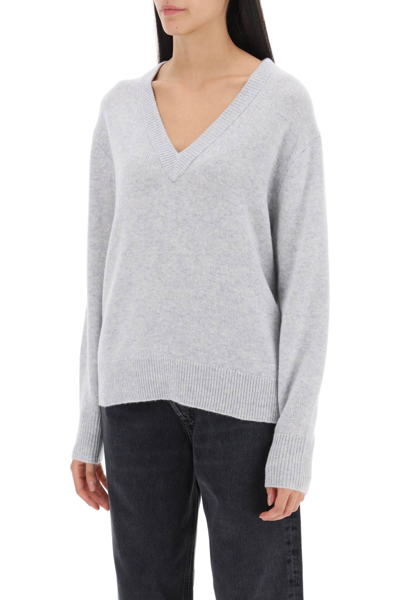 Shop Guest In Residence The V Cashmere Sweater In Stone (grey)