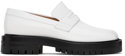 Shop Maison Margiela White Tabi Loafers In H8327 White/black