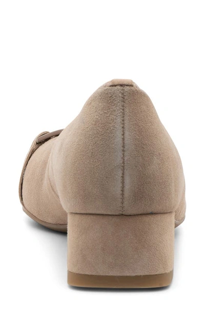 Ara Gallant 2 Pump In Sand