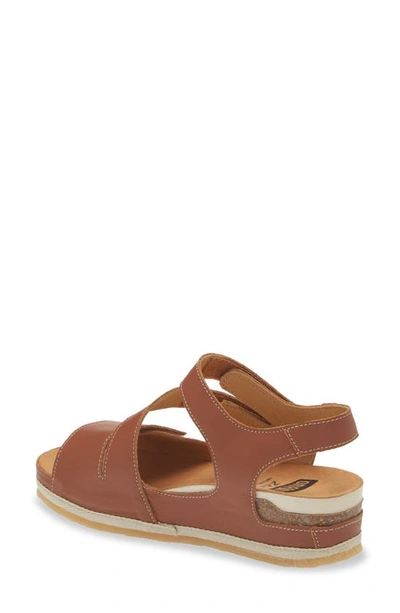 On Foot 206 Austin Platform Sandal In Cuero