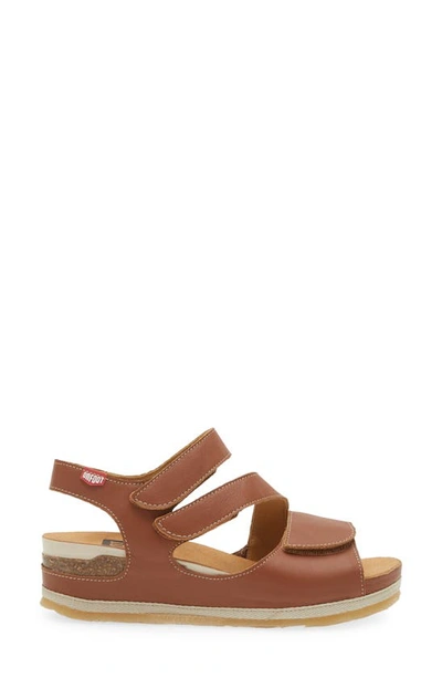 On Foot 206 Austin Platform Sandal In Cuero