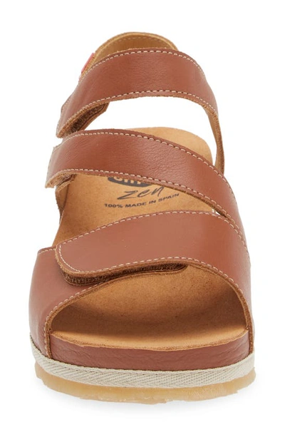 On Foot 206 Austin Platform Sandal In Cuero