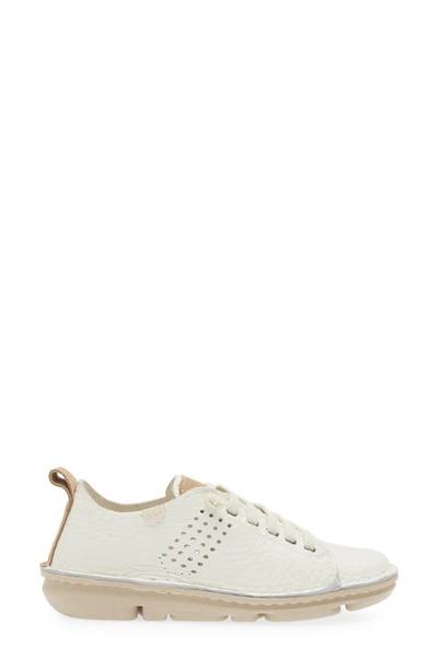 On Foot 30250 Silken Low Top Sneaker In Blanco