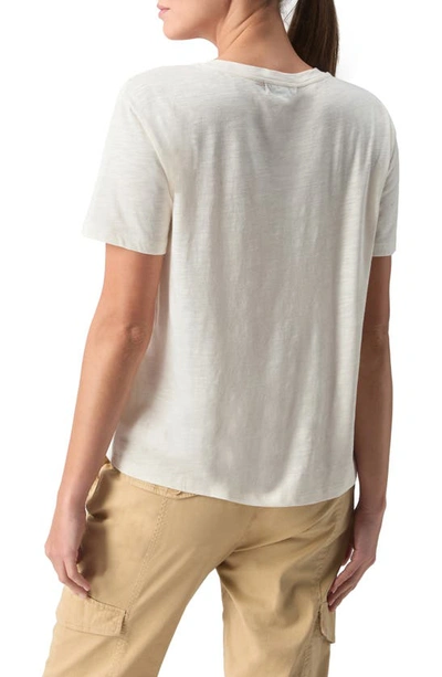 Sanctuary Riptide Twist Hem T-shirt In Chalk