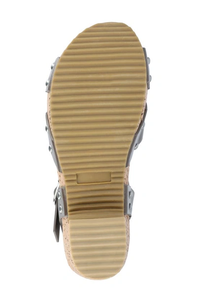 Journee Collection Platform Sandal In Brown