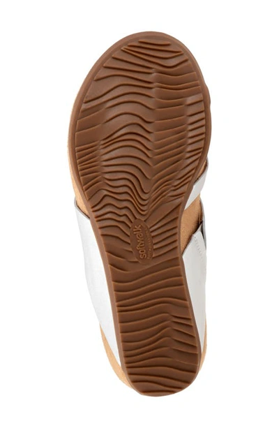 Softwalk Blaine Slide Sandal In Silver