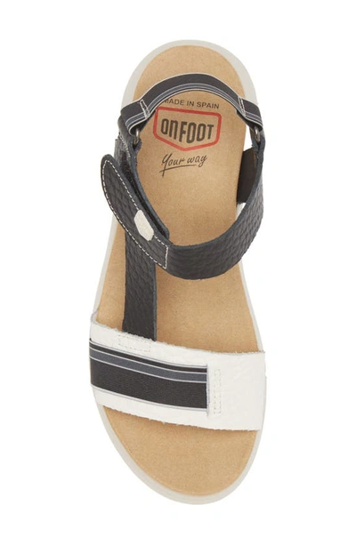 On Foot 90502 Daytona Platform Sandal In Black/ Blanco