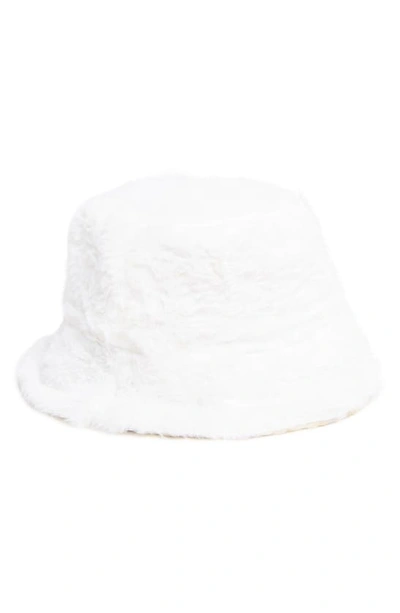 Nine West Houndstooth Faux Fur Reversible Bucket Hat In Grey