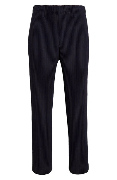 Issey Miyake Pinstripe Pattern Straight Trousers In Navy