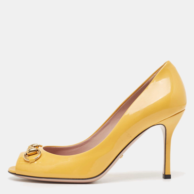 Pre-owned Gucci Yellow Patent Leather Horsebit Peep Toe Pumps Size 38 In Orange
