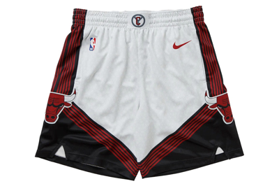 Pre-owned Nike Nba Chicago Bulls City Edition Swingman Shorts White/chicago Red