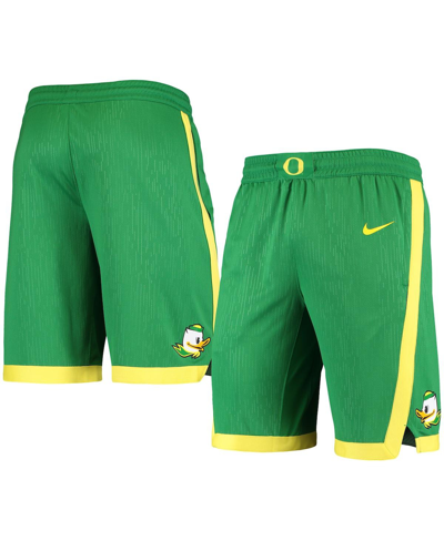 Shop Nike Men's  Green Oregon Ducks Replica Performance Basketball Shorts