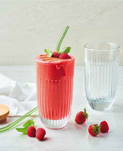 La Rochere Quessant 16 Oz. Covered Smoothie Glass In Clear With Wood Lid And Green Straw
