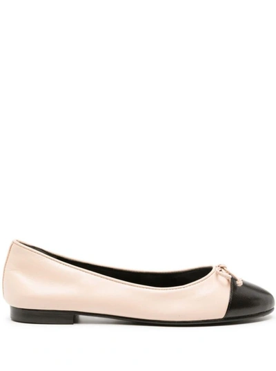 Shop Tory Burch White Ballet Flats With Bow Detail And Contrasting Toe In Leather Woman In Beige