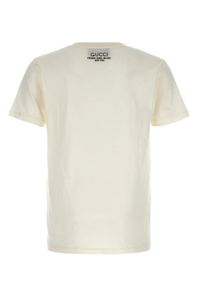 Shop Gucci Men V-neck T-shirt In White