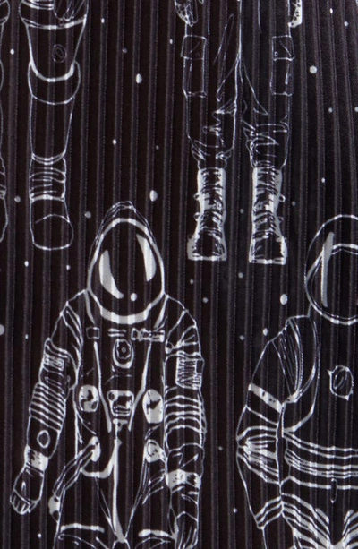 Dressed In Lala Dressed In Astronaut