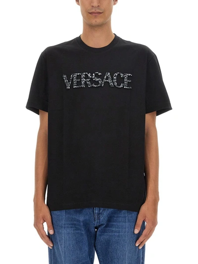 Shop Versace Crocodile Logo T-shirt In Black