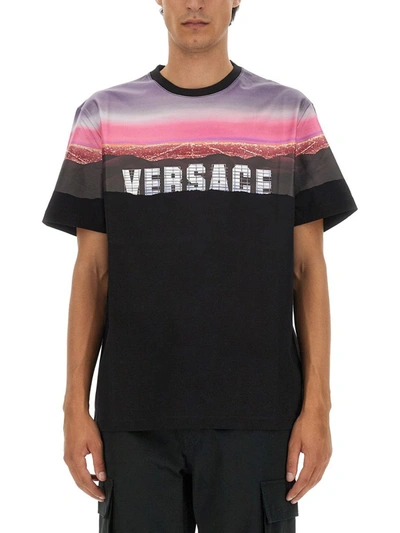 Shop Versace Hills T-shirt In Multicolour