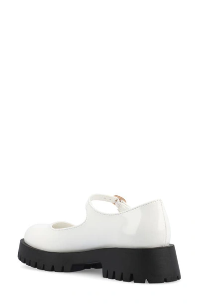 Journee Collection Kamie Mary Jane Platform Flat In Patent/ White