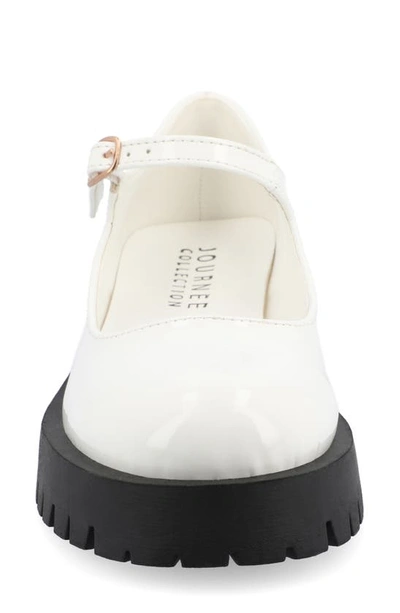 Journee Collection Kamie Mary Jane Platform Flat In Patent/ White