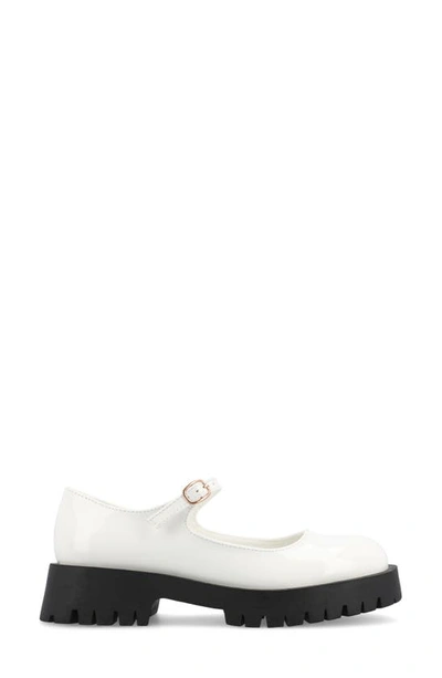 Journee Collection Kamie Mary Jane Platform Flat In Patent/ White
