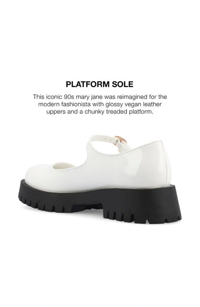 Journee Collection Kamie Mary Jane Platform Flat In Patent/ White