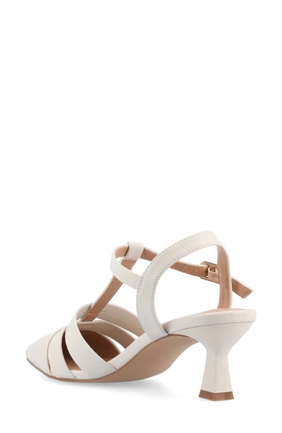 Shop Journee Collection Jazlynn Pump In Stone