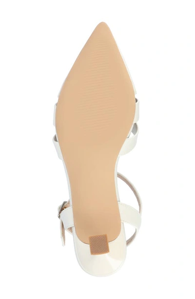 Shop Journee Collection Jazlynn Pump In Stone