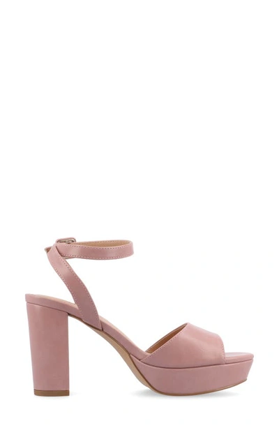 Journee Collection Journee Nairri Platform Sandal In Rose