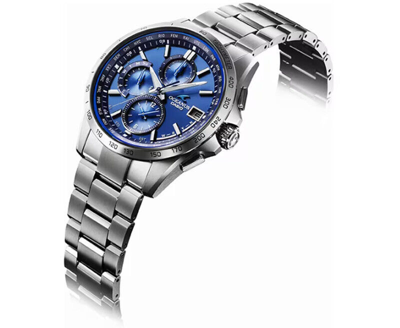 Pre-owned Casio Oceanus Ocw-t2600-2a3jf Blue Titanium Solar Radio Men Watch Made In Japan
