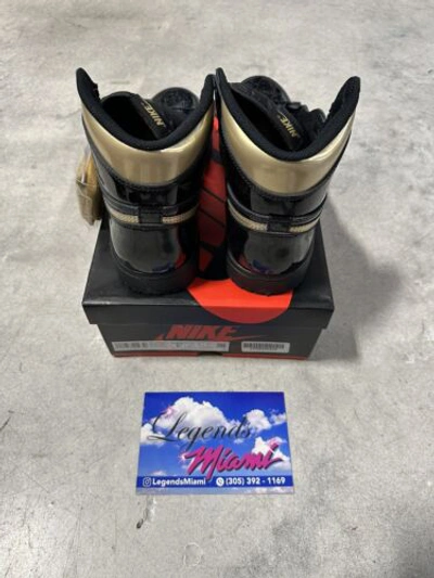 Pre-owned Jordan 555088-032 Nike Air  1 Retro High Og Black Metallic Gold Patent Enamel 8.5