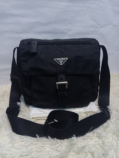 Pre-owned Bag X Prada Authentic Prada Bag Messenger In Black