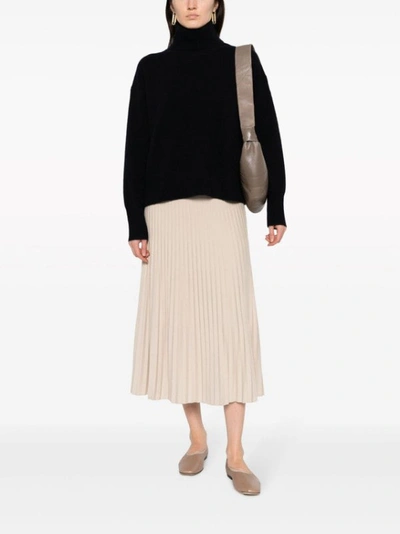 Joseph Roll-neck Cashmere Jumper In Black