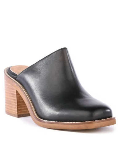 Shop Seychelles Spur Of The Moment Mule In Black
