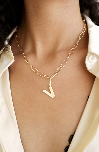 Ettika Paperclip Chain Initial Necklace In Gold - V