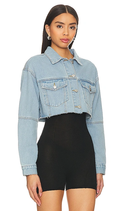 Superdown Kathy Cut Off Jacket In 蓝色牛仔