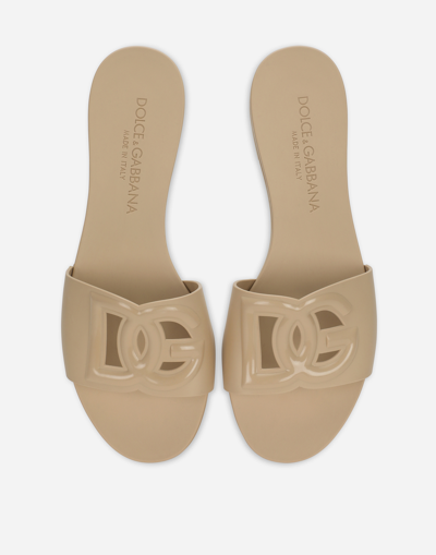 Dolce & Gabbana Cut-out Dg Rubber Sandals In Beige