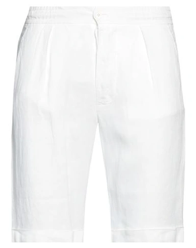 Shop Alpha Studio Man Shorts & Bermuda Shorts White Size 38 Linen