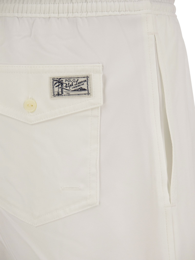 Polo Ralph Lauren Short En Velours Côtelé In White