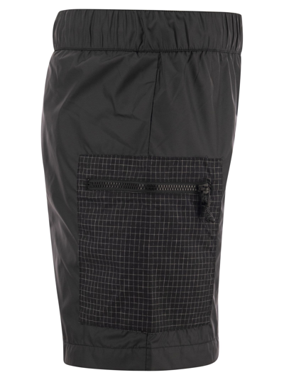 Shop The North Face Convin - Shorts In Breathable Fabric In Black