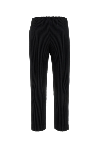 Shop Issey Miyake Black Polyester Pant In Nero