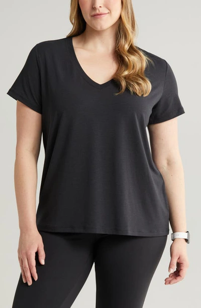 Shop Zella Breathe Active V-neck Tee In Black