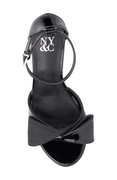 New York And Company Shelby Wedge Sandal In Black Combo