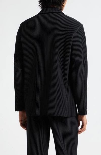 Shop Issey Miyake Pleated Blazer In Black