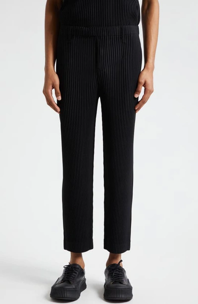Shop Issey Miyake Pleated Pull-on Pants In Black