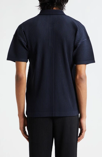 Issey Miyake Basic Pleated Polo Shirt In Navy