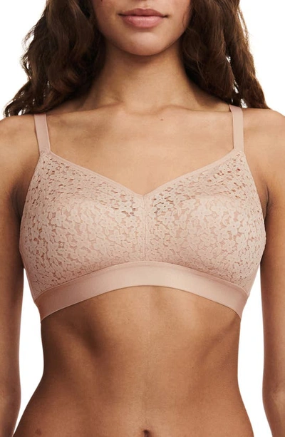 Chantelle Lingerie Norah Supportive Wireless Bra In Nude Blush