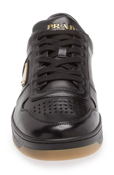 Prada Downtown Sneaker Aus Nappa-leder In Nero
